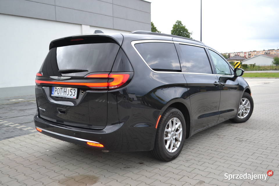 Chrysler Pacifica Lift Kępno