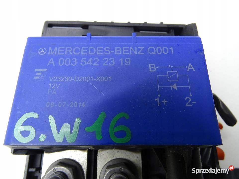 MODUŁ STEROWNIK KLEMY AKUMULATORA MERCEDES W246 Materiały instalacyjne