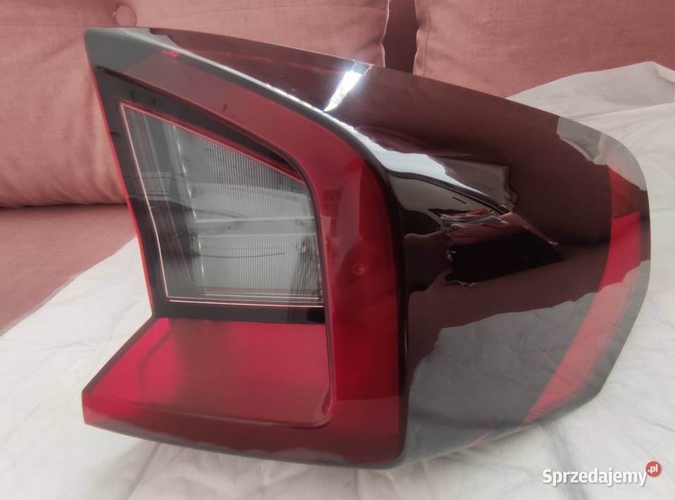 Lampa prawa BMW X1 u11 HIGH USA Zelów