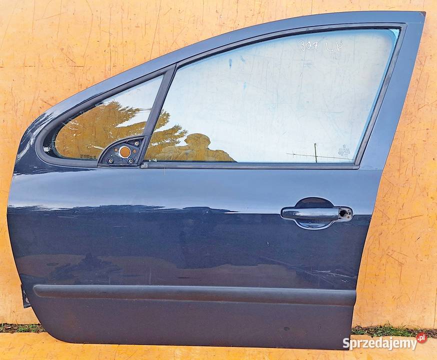 PEUGEOT 307 DRZWI LEWY PRZÓD LAKIER KTGA osobowe Radom