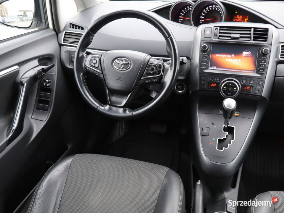 Toyota Verso 18 Valvematic czujnik parkowania Verso mazowieckie