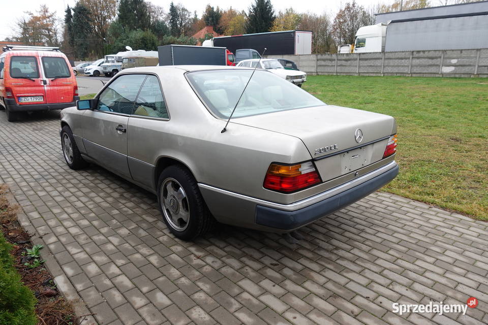 Mercedes 300 CE W124 Bez Korozji Super Baza na nieuszkodzony sprzedam
