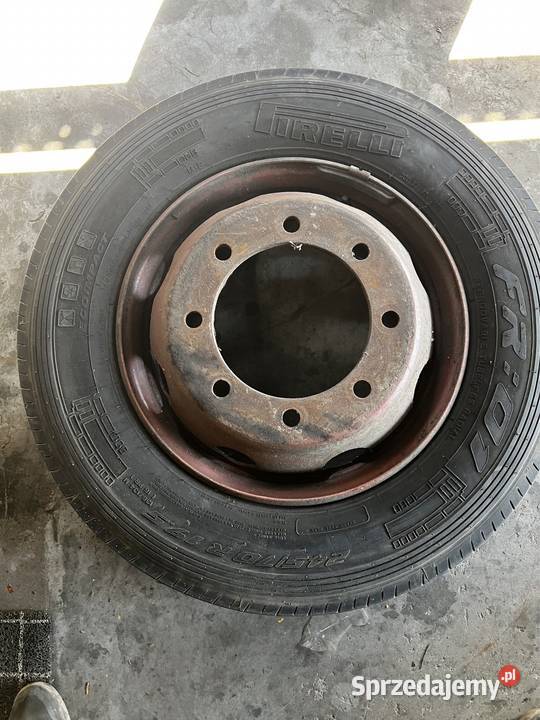 Opony Pirelli FR01 24570 r195 70 Bielsko-Biała