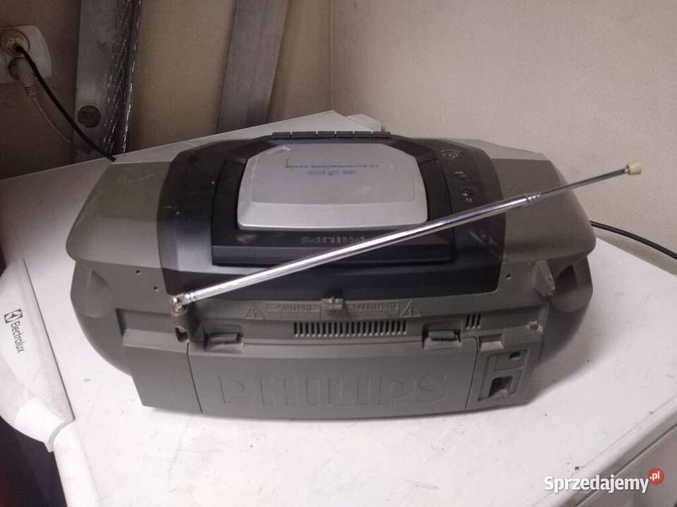 Radiomagnetofon z CD PHILIPS AZ3068 do poprawek Radioodtwarzacze łódzkie Bełchatów