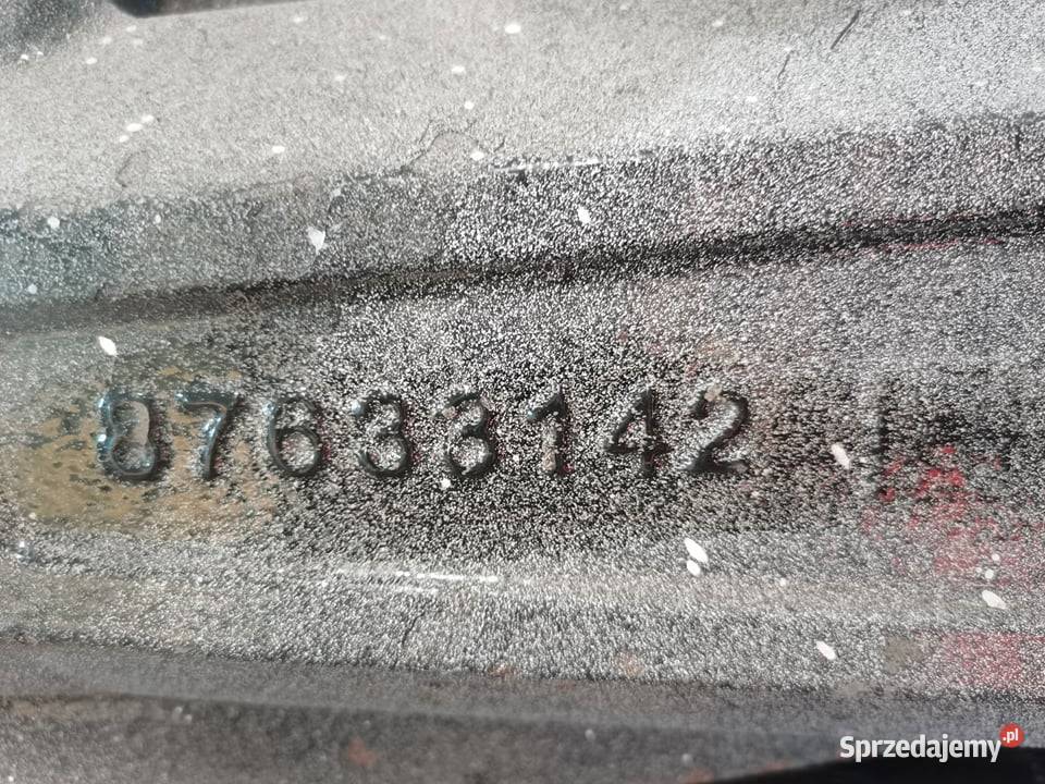 Holland T 7050 Belka mostu