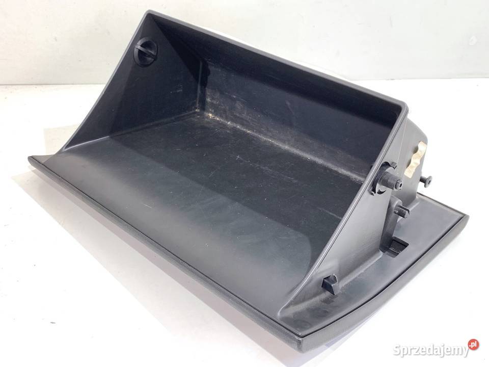 SCHOWEK PASAŻERA HYUNDAI i30 Kombi 84511G4000