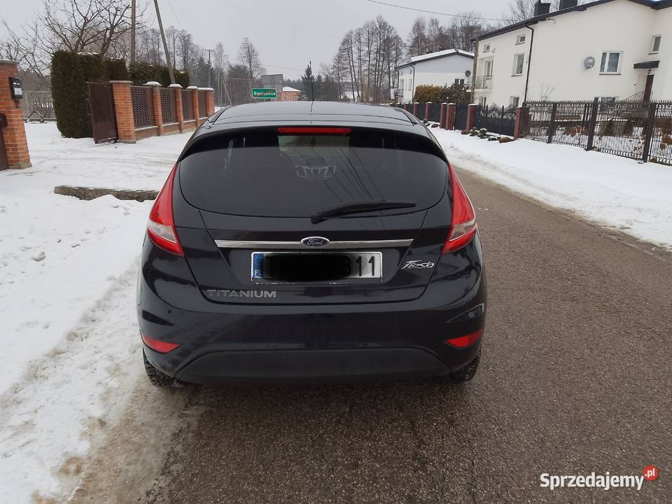 Ford Fiesta 2010r 16 Benzyna 120 wersja TITANIUM przyciemniane szyby Radom