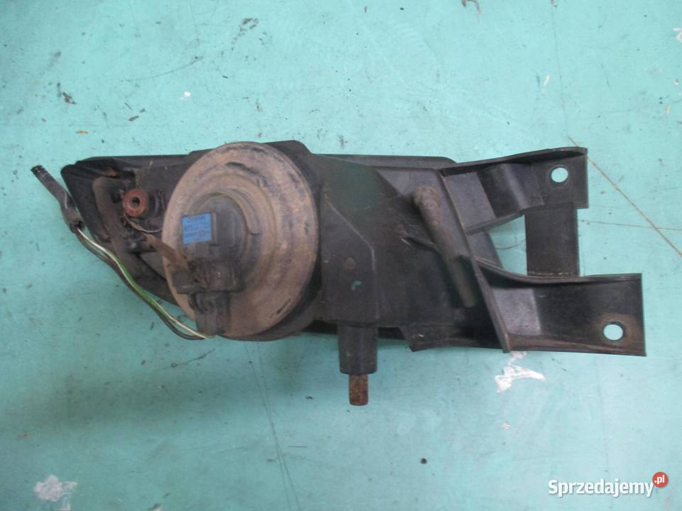 LANCIA DELTA SE III LIFT 13r halogen lewy
