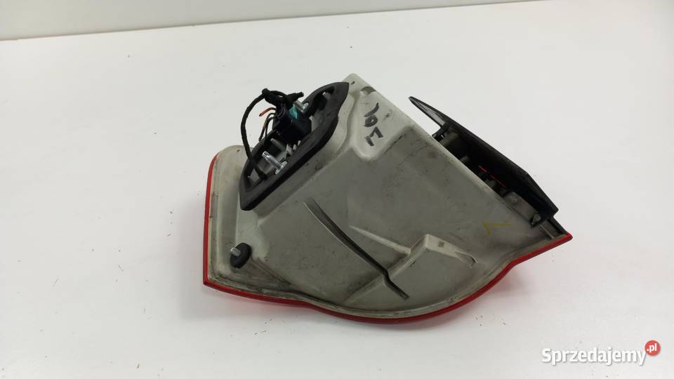 VW JETTA V LAMPA TYŁ PRAWA LED osobowe
