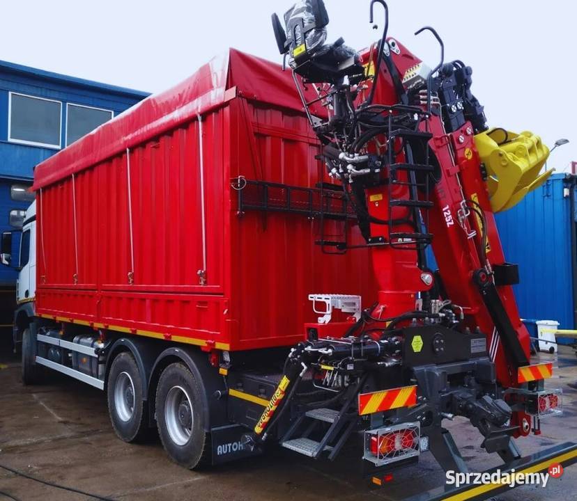 Zabudowy HDS zabudowa pojazdu HIAB montaż HDS Maszyny budowlane