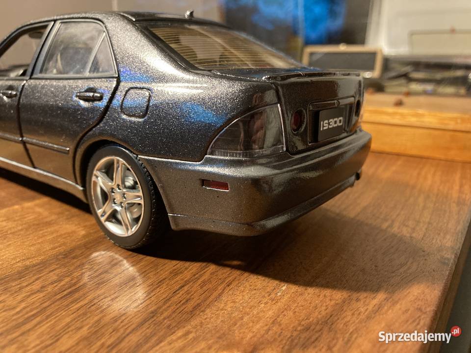 Lexus IS300 118 AutoArt Modelarstwo Kraków