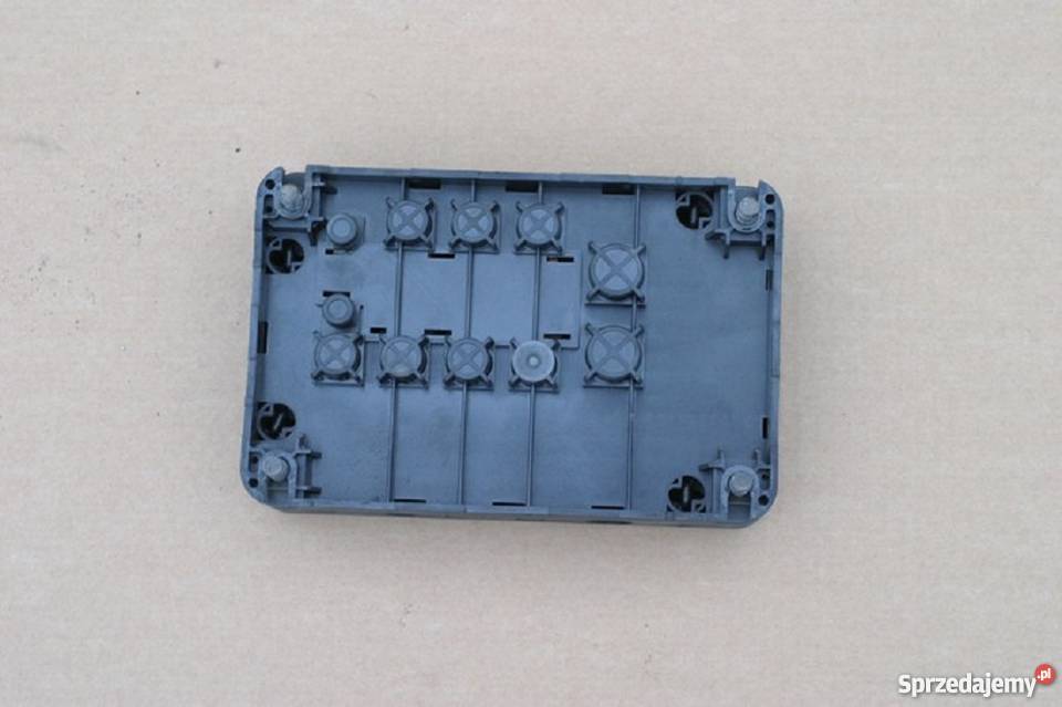 RENAULT PREMIUM DXI SKRZYNKA BEZPIECZNIKÓW MAŁA Pozostałe Bieleń sprzedam