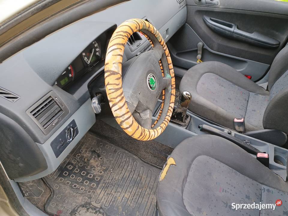 Skoda Fabia Sedan Zawada