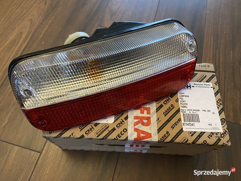 Lampa 87747247 tył lewa Holland CNH Nowa T6 T7 Białystok