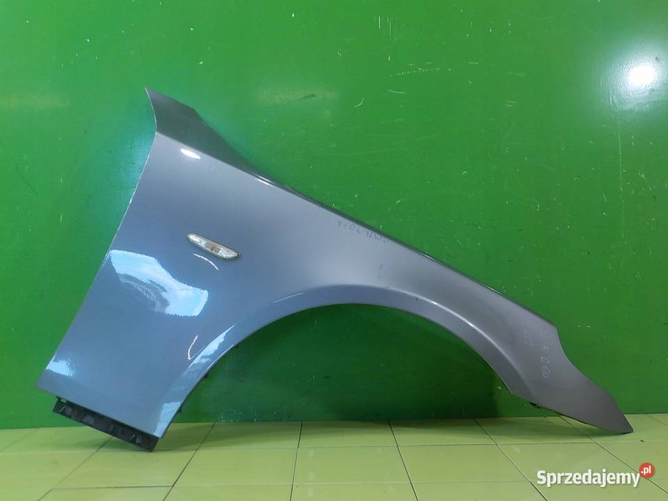 BMW 5 E61 25 B 06r KOMBI blotnik prawy przod Błotniki