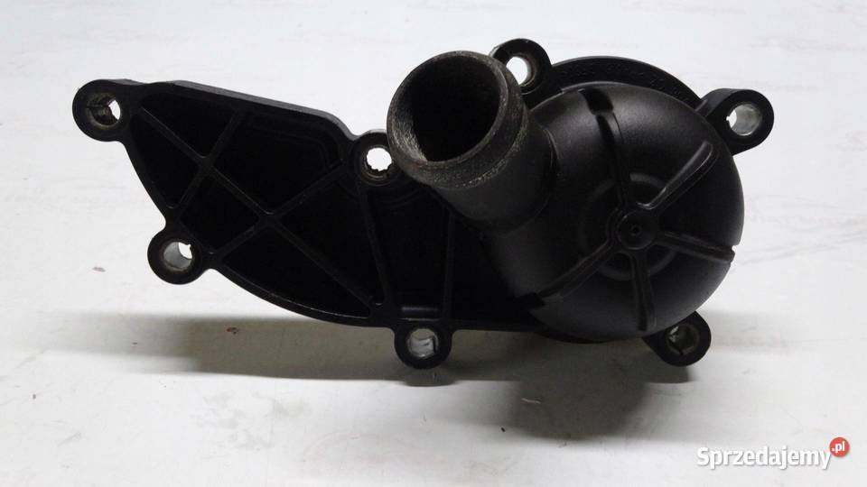 AUDI A3 32 V6 4X4 04R 250 06E121111A OBUDOWA osobowe sprzedam