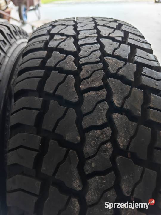Opony Terenowe Continental 4x4 20570R15C Stan Krzyżowa sprzedam