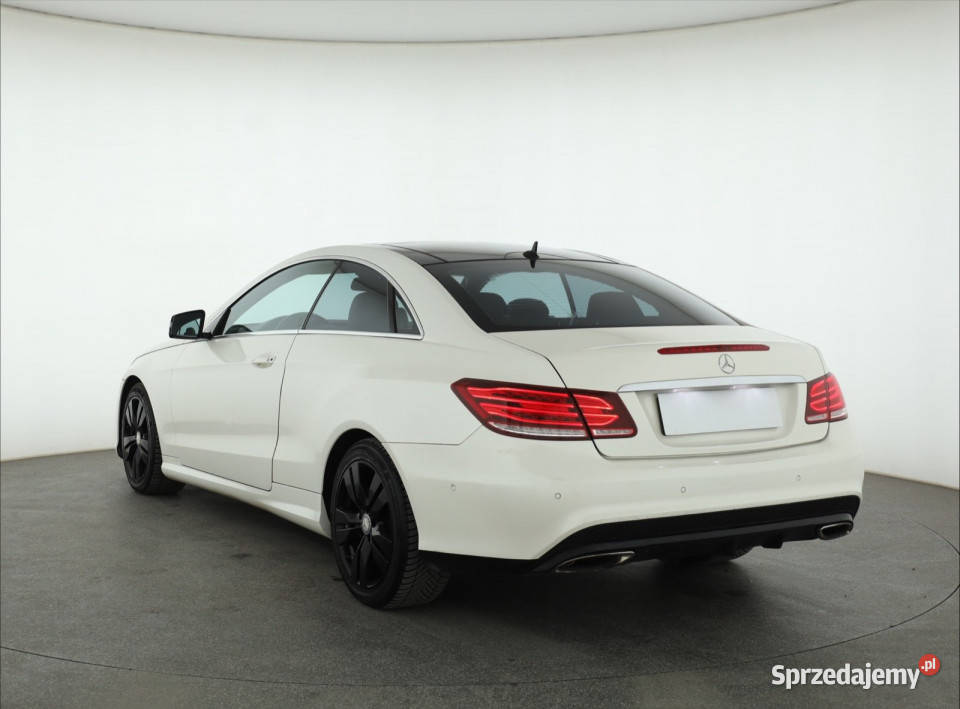 Mercedes E E 200 wielofunkcyjna kierownica Piaseczno