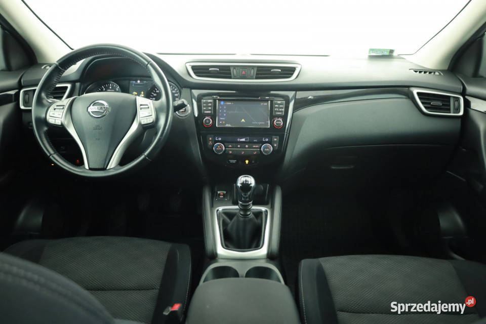 Nissan Qashqai 12 DIGT Rok produkcji 2016 Piaseczno
