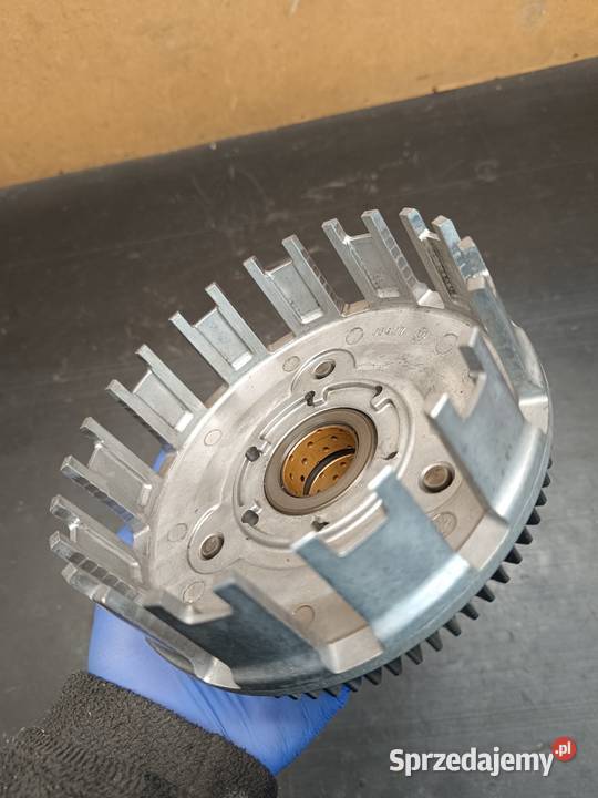 Kosz sprzęgłowy zewnętrzny sprzęgło silnik Gołaczewy