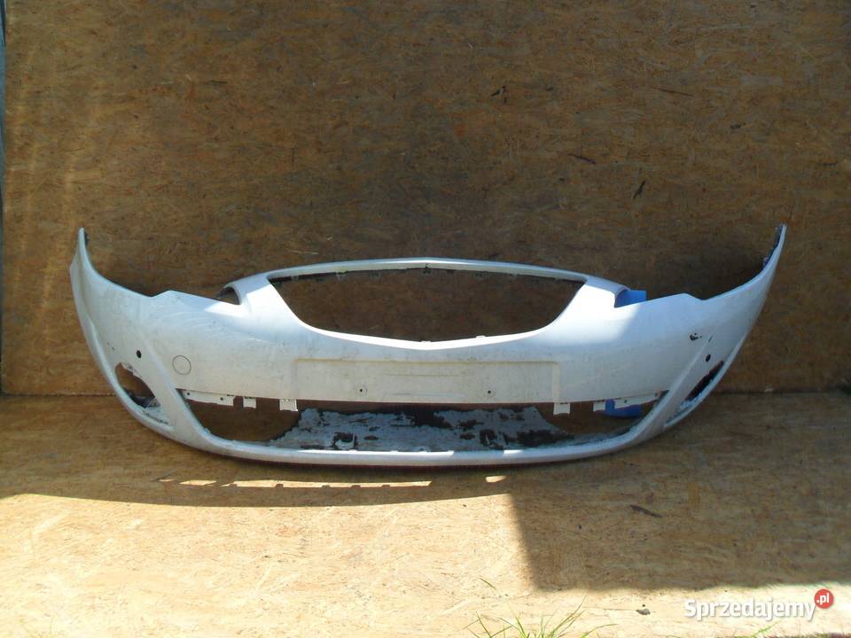 Zderzak przedni Opel Astra J 2009 osobowe Motoryzacja Nowy Tomyśl