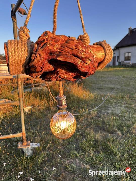 Lampa wisząca z czagi unikatowe rękodzieło Lubasz