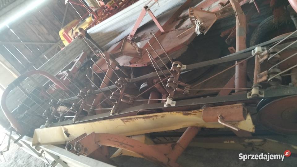 Zgarbiarka przetrząsarka taśmowapasowa