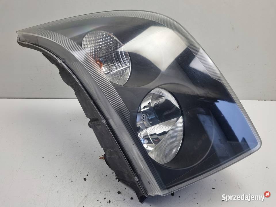 LAMPA PRAWA VW Crafter PRZEDNIA prawy przód Lampy przednie Chełm