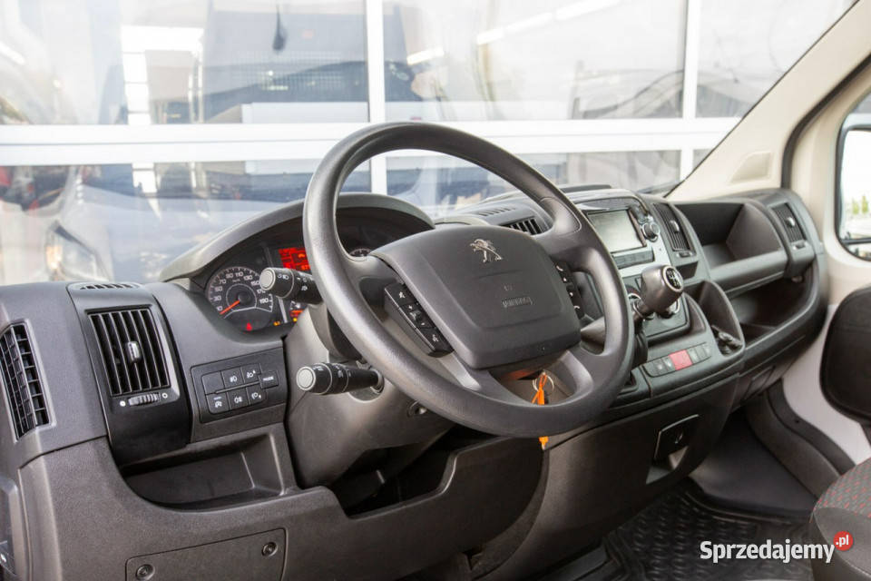 Peugeot Boxer L3H2 140 Furgon 22 BlueHDI Rok produkcji 2022 Motoryzacja Jarocin sprzedam