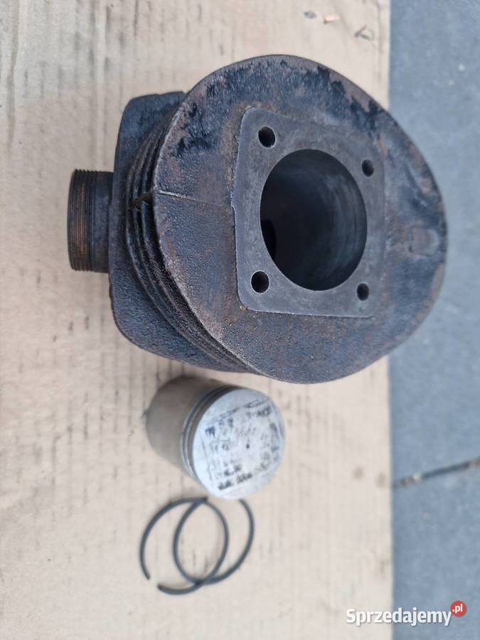 Cylinder szlifie nowy tłok pierścienie Szydłowiec