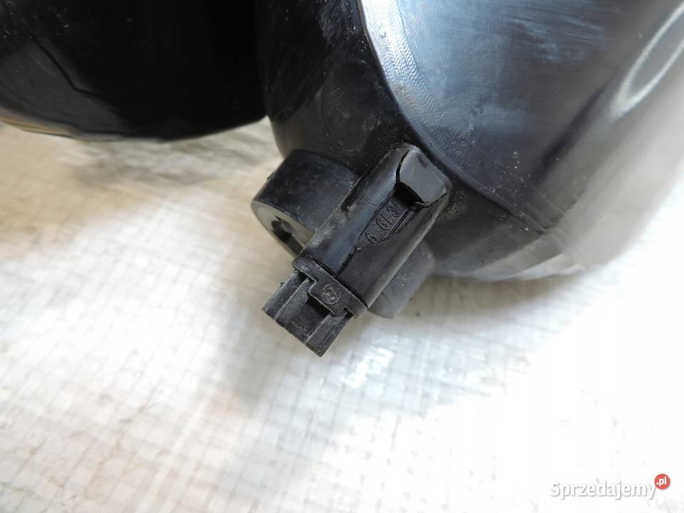 FORD KUGA MK2 HALOGEN ZDERZAKA PRAWY osobowe Lampy przeciwmgielne kujawsko-pomorskie