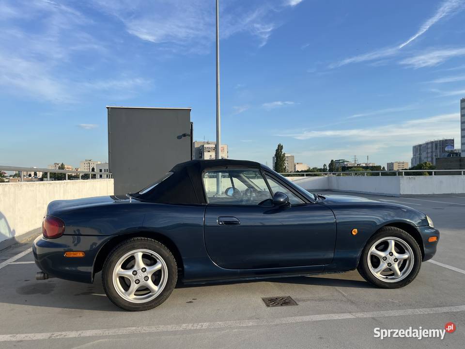 Mazda MX5 NB 99 w kolorze Twilight Blue Mica 2/3 MX-5