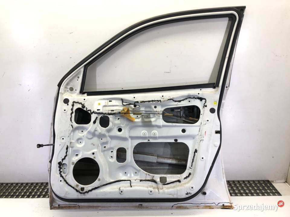 DRZWI PRAWY PRZÓD MITSUBISHI OUTLANDER I SUV Motoryzacja
