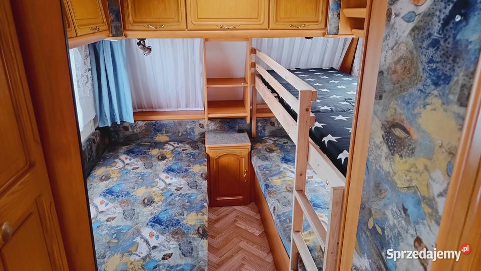 przyczepa kempingowa łóżka piętrowe campingowa Międzybrodzie Bialskie