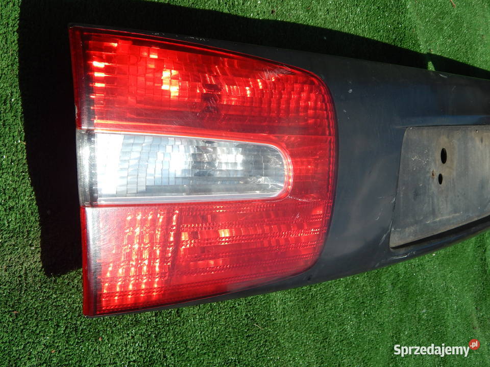 VOLVO V40 BLENDA LAMPY KLAPY BAGAŻNIKA LAMPKI osobowe Warszawa
