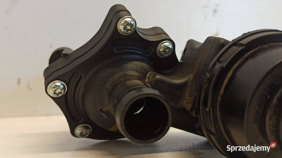 DACIA DUSTER II OBUDOWA TERMOSTATU 922306682R osobowe
