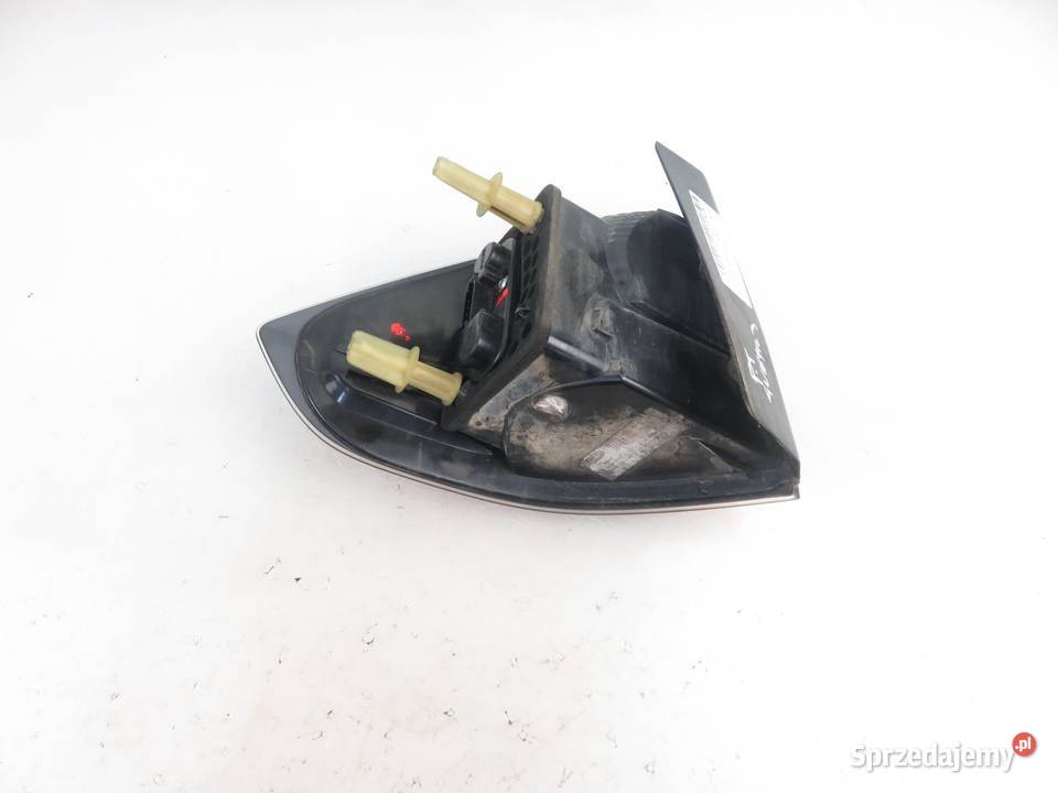 LAMPA PRAWA TYLNA FORD S I