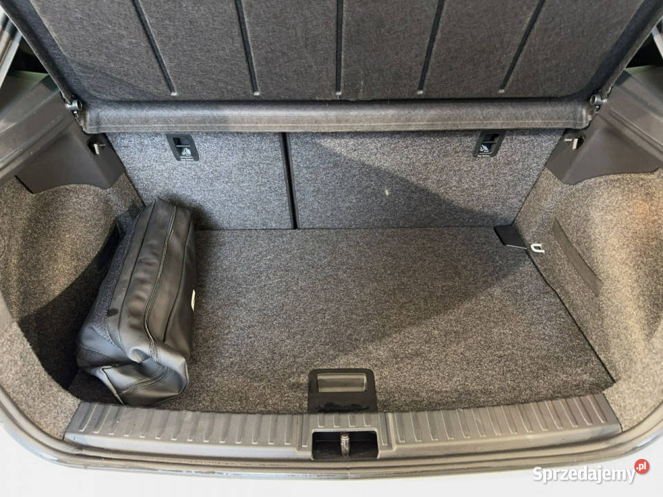 Seat Ibiza VAT 23 FR 10TSI 115 M6 20242025 r światła przeciwmgielne
