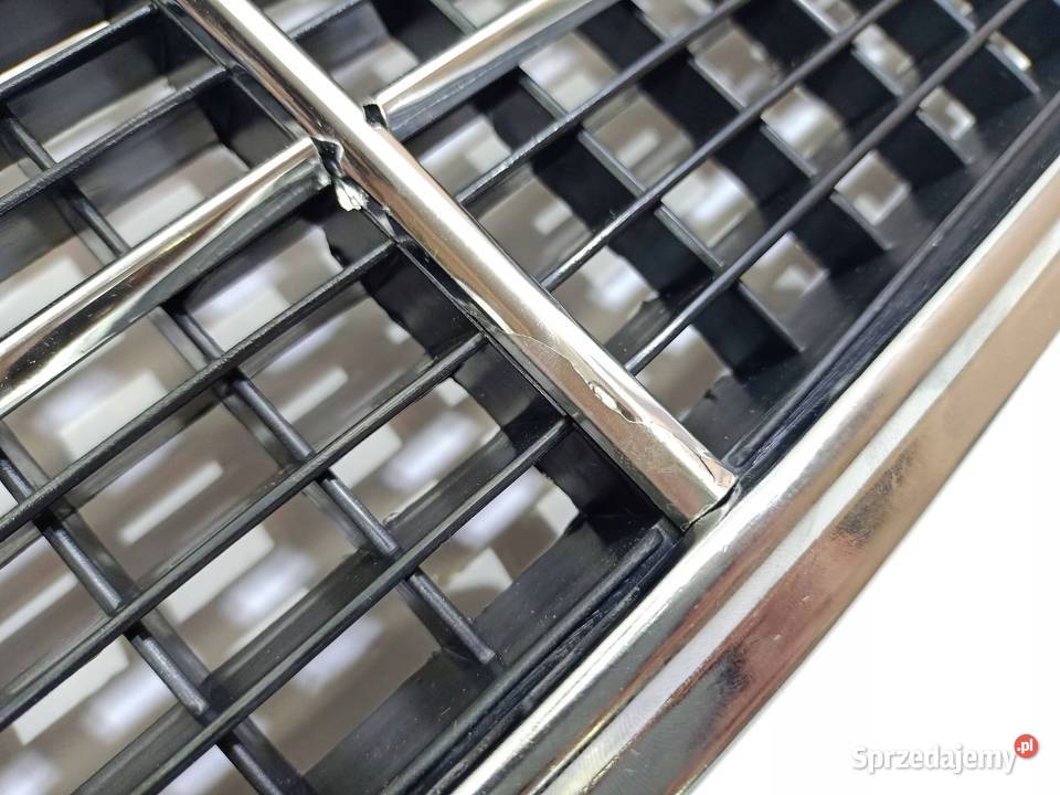 Mercedes CKLASA W202 9301 ATRAPA GRILL PRZÓD osobowe Atrapy Skarżysko-Kamienna