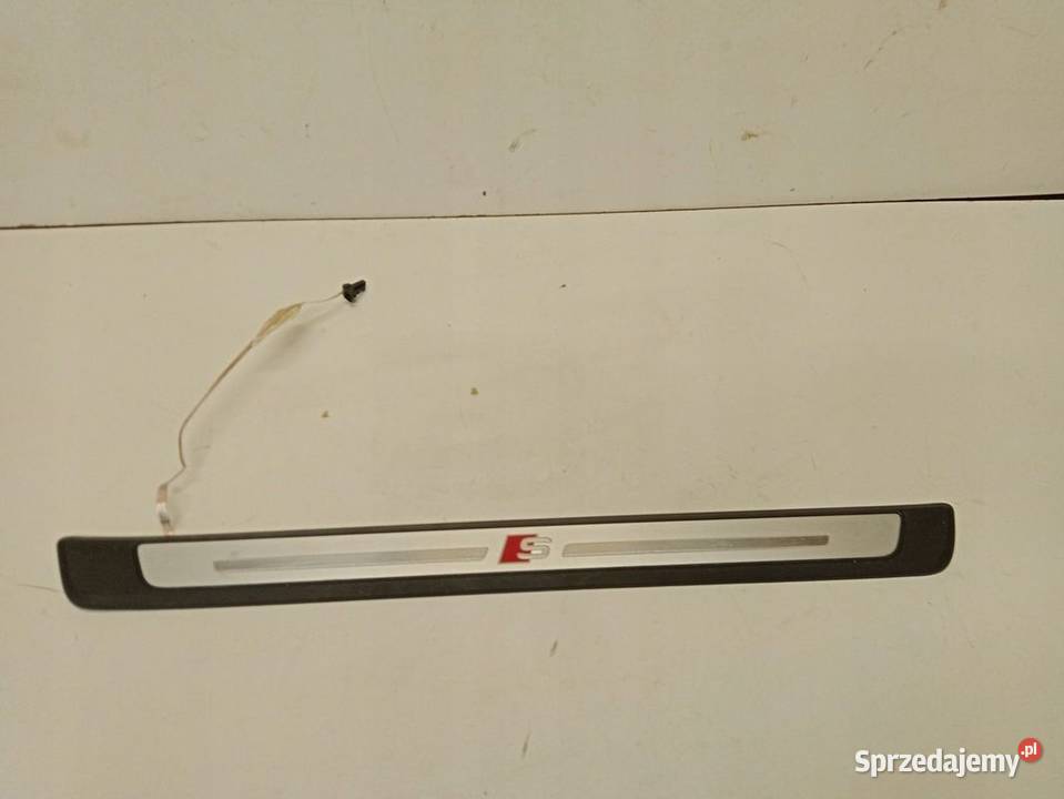 AUDI A3 S3 8V LISTWA PROGOWA PRAWA 8V0947418 Rakoniewice