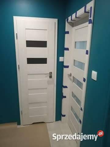 NAKŁADKI MASKUJĄCE STARE FUTRYNY NOWE DRZWI BEZ Drewno