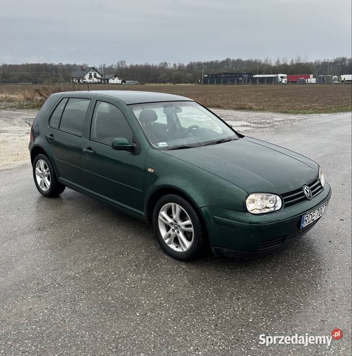 Volkswagen Golf IV 19 TDI 1998r Samochody osobowe Strzegocice