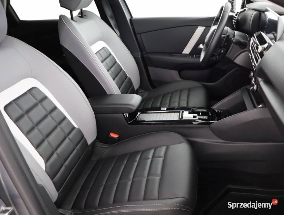 Citroen C4 12 PureTech dolnośląskie