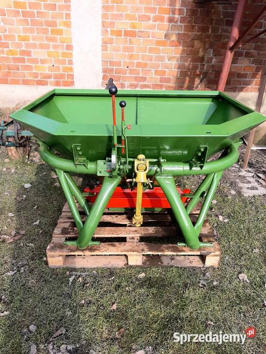 Rozsiewacz amazone 600l