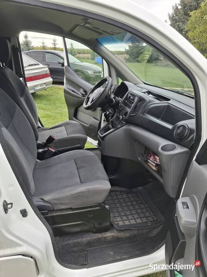 Sprzedam NISSANA NV200 Nissan Wolbórz