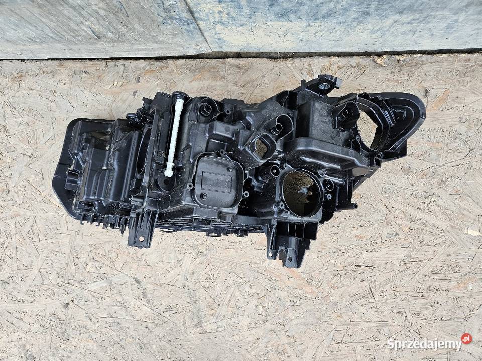 BMW 6 G32 PUSZKA LAMPY PRAWA PRZÓD LASER wielkopolskie Międzychód sprzedam