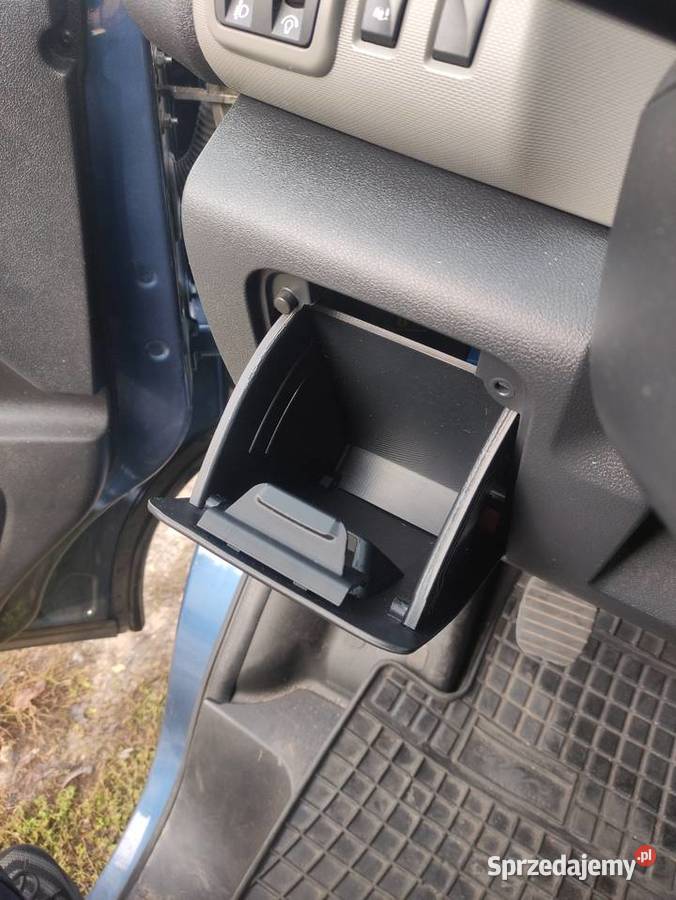 Renault Trafic III 3 schowek boczny zaślepka Oborniki