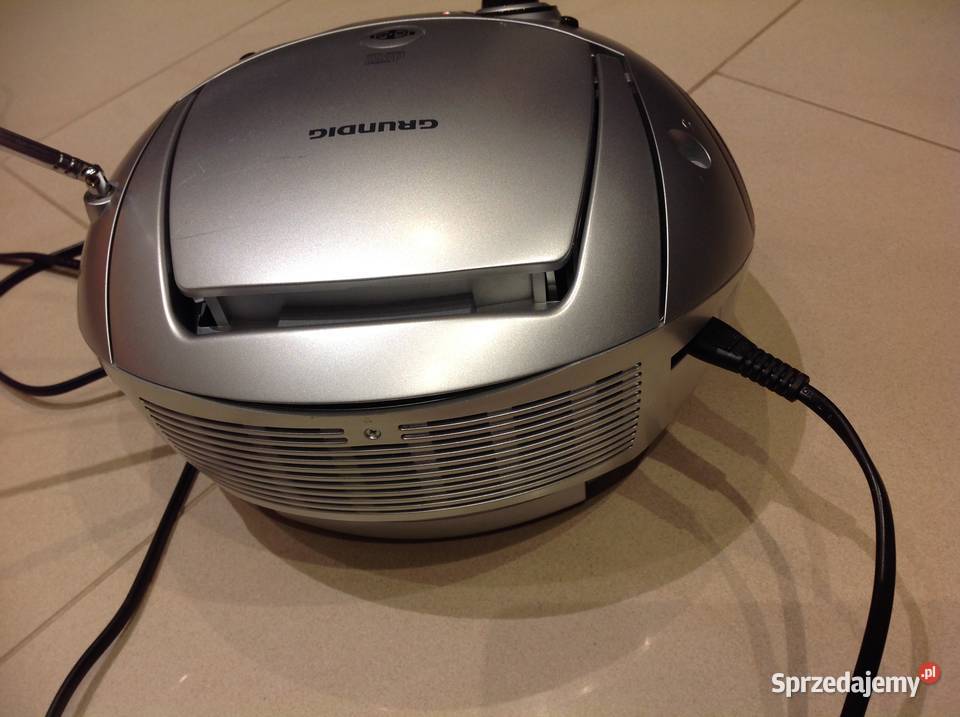 Radioodtwarzacz GRUNDIG RCD 1445 USB Elektronika Nowa Sól sprzedam