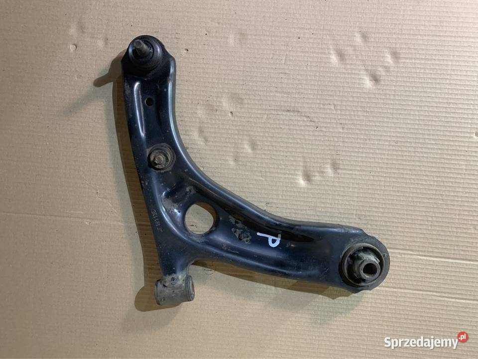Wahacz prawy przód peugeot 107 citroen c1 toyota Rok produkcji 2009 Szczecin
