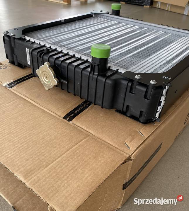 Chłodnica wody Case Holland 84175586 ORYGINAŁ Białystok